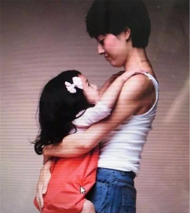 文章出轨姚笛是哪一年（2014年文章与姚笛婚外情）