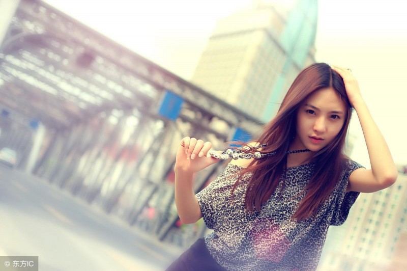 白天是狗晚上是丈夫（80后离角色越来越近）