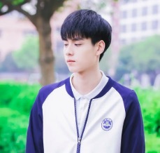 内娱又有新孩子了！曝大热青春剧男主隐婚生子 