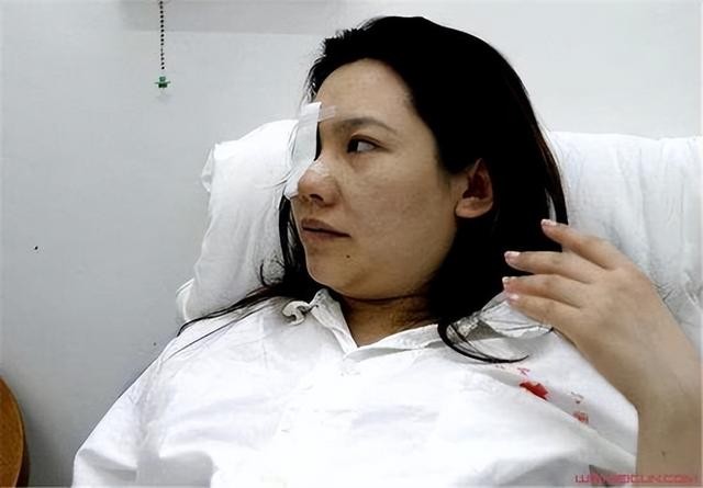 赵薇打孕妇事件真相（赵薇亲日辱华只是冰山一角）