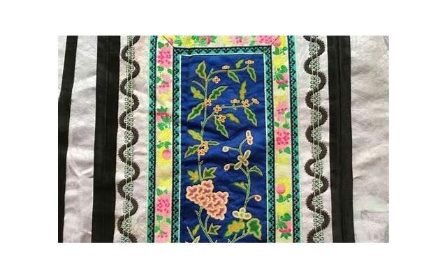 暗恋一个人关系又很好该不该表白(暗恋一个人不表白会憋出病来吗)