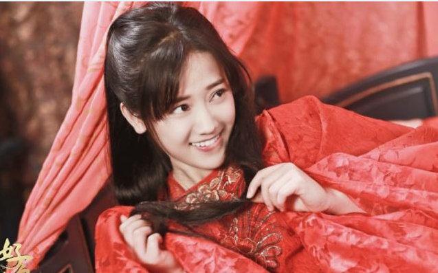 网剧《绝世千金》掀起了追剧狂潮,男女主角颜值太高了吧