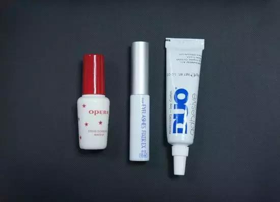 新手怎么贴假睫毛啊(最全的贴假睫毛的图文篇)(2)