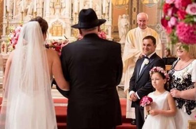 ​不能离婚的国家,全球唯一禁止离婚的国家