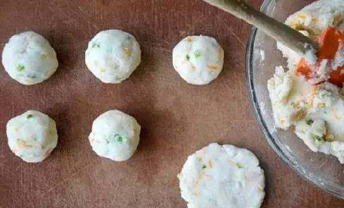 做饼用什么面粉,做饼要用什么面粉好点?图14