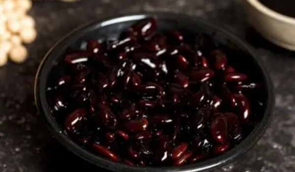 醋泡黑豆会不会过期,我泡了三年的陈醋泡黑豆还能吃吗图3