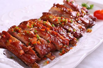 ​酱排骨，老少皆宜的汉族传统美食，简单做法