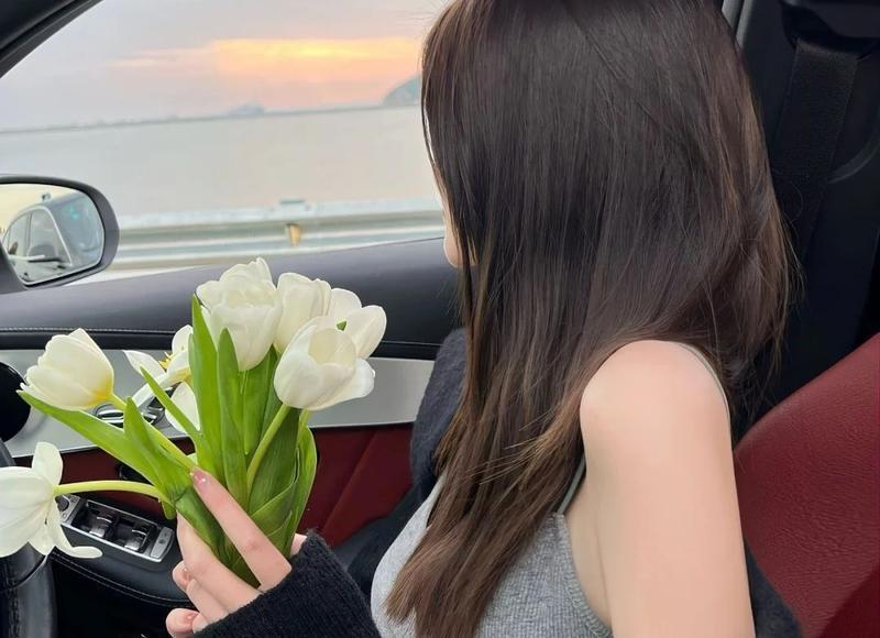 怎样撩妹网上聊天搭讪开场，轻松搭讪妹子