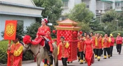 ​《论语.卫灵公篇》人能弘道，非道弘人赏析