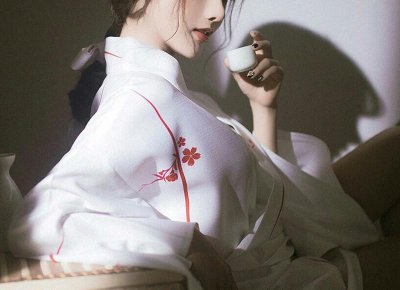 56岁阿姨到儿子家帮忙,被嫌弃,儿媳:好吃又懒做,啥也不会做