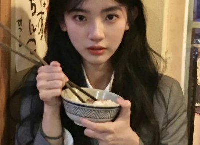 ​人老了，与人交往，别多嘴，别管闲事