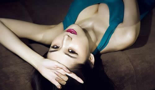 蓝燕资料简介及美照片:性感演员蓝燕演过的电影有哪些