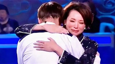 程前:曾与董卿地下恋6年,被称央视一哥,现年过半百却让人羡慕