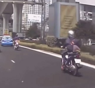 ​0518期搞笑GIF动图50张，你手里的桨可不是摆设的