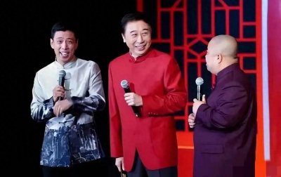 ​惊爆！冯巩缺席央视春晚，辽宁春晚竟豪饮整瓶醋震撼全场