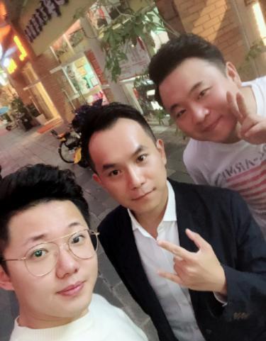 《相声有新人》选手陈印泉窦晨光等齐聚相声新势力，深圳演出成功