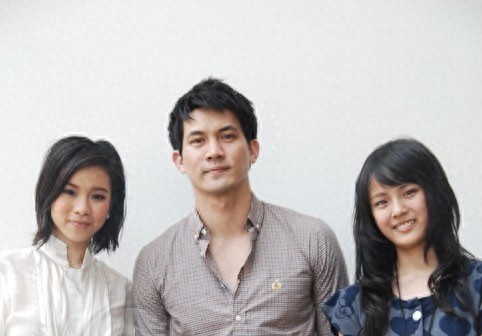 泰国男星“Ken”-一位儒雅的绅士帅哥！