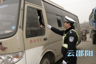 ​邵阳交警“四站”联合发力 整治农村道路交通违法行为