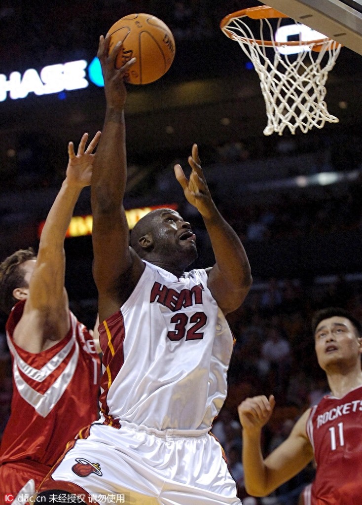 姚明奥尼尔入选名人堂 重温经典“姚鲨大战”