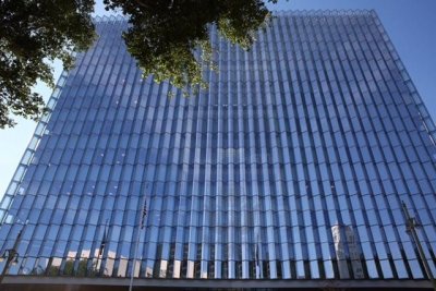 贪官乔建军涉嫌洗钱认罪出庭时带镣铐咳嗽不断